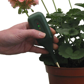 Fertometer - Fertilizer measuring device for potted plants