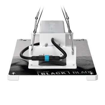 LUMii BLACK Blade LED Grow Light 100w for Growth