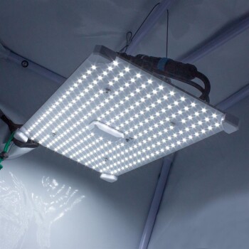 LUMii BLACK Blade LED Grow Light 100w for Growth